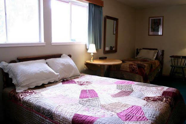 הפארק הלאומי סקוויה Stony Creek Lodge מראה חיצוני תמונה